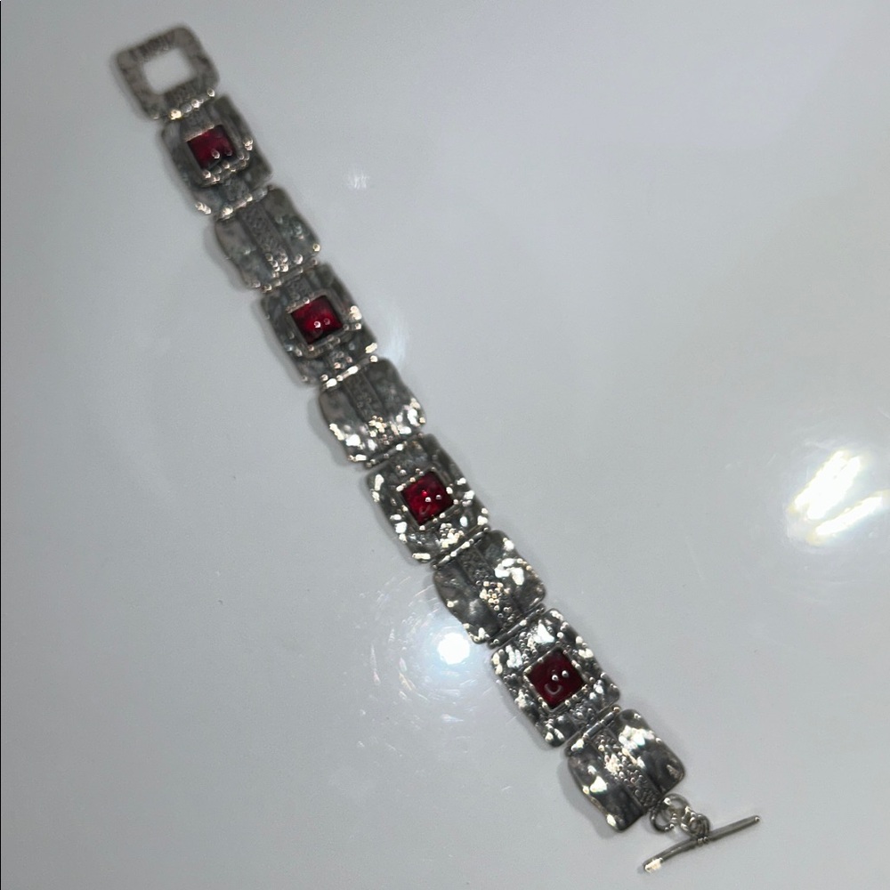 NWOT Hammered Link Sterling Silver Amethyst Gemstone Designer Bracelet